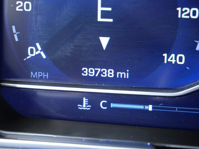 Used 2024 Chevrolet Silverado 2500 LT AWD/4WD image 32