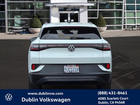 Certified 2023 Volkswagen ID.4 Pro RWD image 5