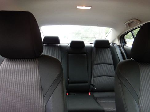 Used 2014 MAZDA MAZDA3 i Touring FWD image 20