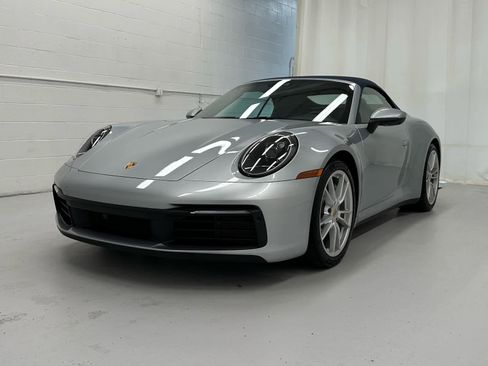Used 2022 Porsche 911 Carrera RWD image 11