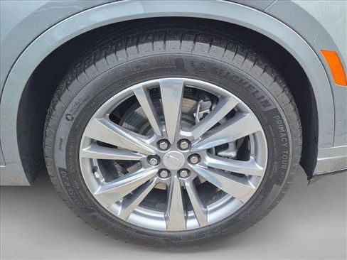 Used 2024 Cadillac XT6 Premium Luxury FWD image 23