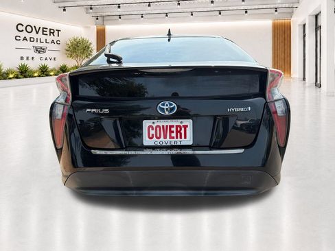 Used 2017 Toyota Prius Four FWD image 11