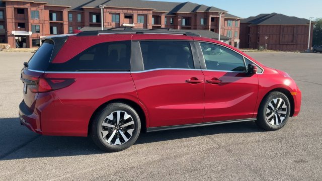 New 2026 Honda Odyssey EX-L image 8