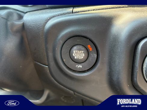 Used 2020 Jeep Wrangler Unlimited Sahara AWD/4WD image 29
