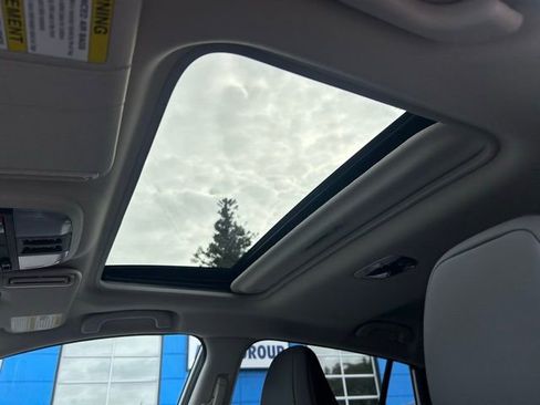 New 2025 Subaru Crosstrek 2.5i Limited w/ Crosstrek Mirror Package image 18