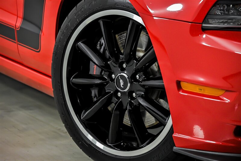 Used 2013 Ford Mustang Boss 302 w/ Boss 302 Accessory Pkg RWD image 4