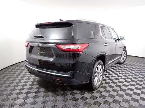 Used 2019 Chevrolet Traverse Premier w/ LPO, Blackout Package AWD/4WD image 20