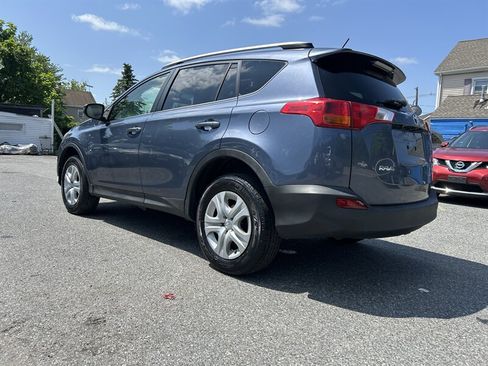 Used 2013 Toyota RAV4 LE AWD/4WD image 6