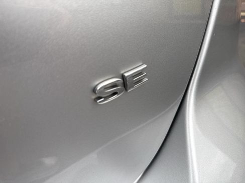 Used 2014 Ford Focus SE w/ SE Winter Package image 39