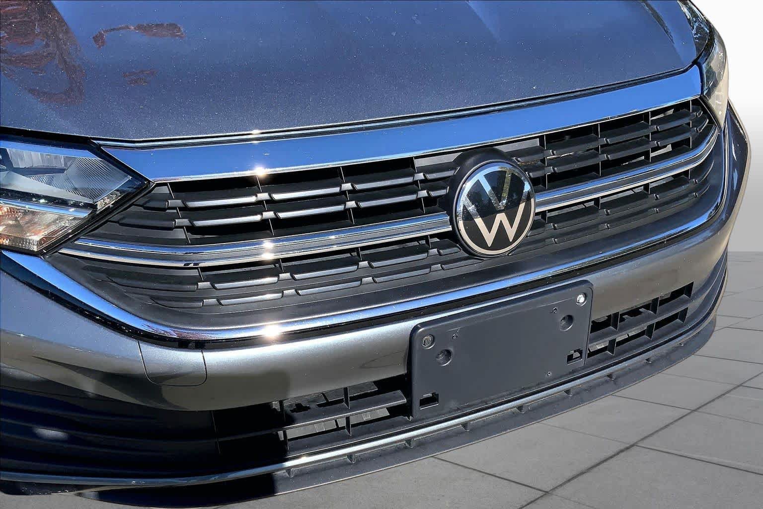 Used 2024 Volkswagen Jetta S FWD image 30