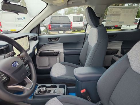 New 2026 Ford Maverick XLT w/ Equipment Group 301A image 8