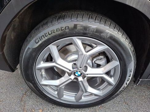 Used 2025 BMW X4 xDrive30i image 6