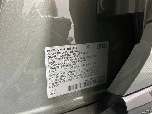 Used 2023 Audi SQ5 Premium Plus w/ Premium Plus Package AWD/4WD image 33