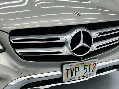 Used 2019 Mercedes-Benz GLC 300 image 29