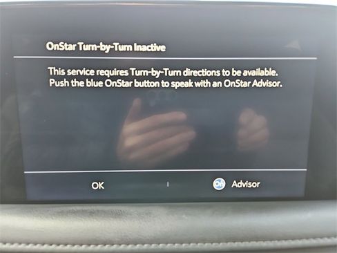 Used 2021 Chevrolet Suburban LT image 14