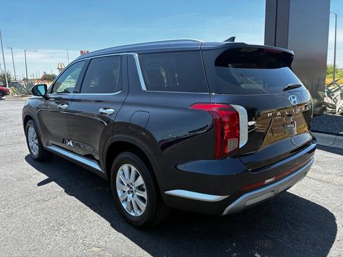 Certified 2025 Hyundai Palisade SEL FWD image 3