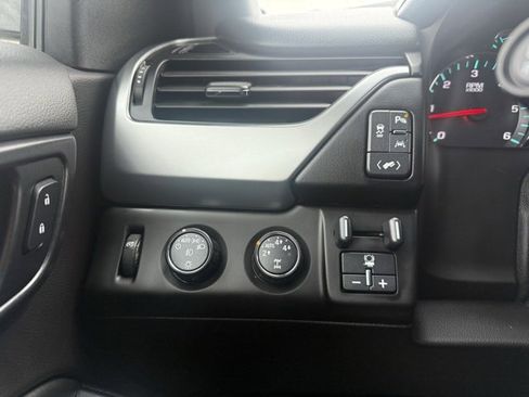 Used 2016 Chevrolet Tahoe LTZ image 27