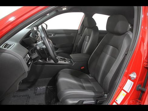 Used 2023 Honda Civic Sport image 5
