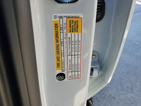New 2026 Buick Envision Sport Touring AWD/4WD image 32