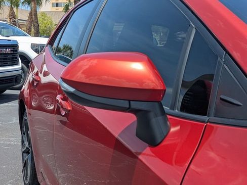 Used 2019 Toyota Corolla XSE FWD image 15