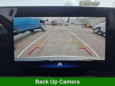 Used 2025 Chevrolet Trax ACTIV FWD image 34