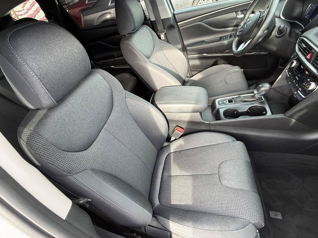 Used 2019 Hyundai Santa Fe SEL w/ Cargo Package FWD image 15