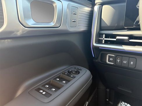 New 2026 Hyundai Santa Fe Limited image 10