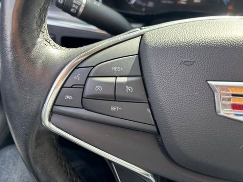 Used 2019 Cadillac XT5 Luxury FWD image 16