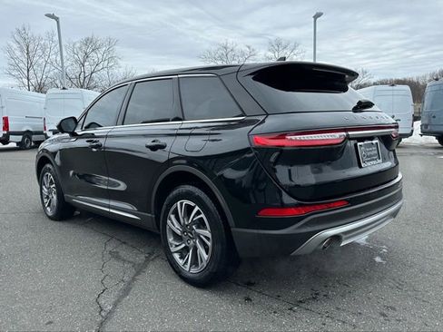 Used 2023 Lincoln Corsair AWD w/ Equipment Group 101A image 3