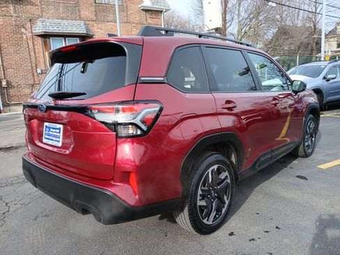 Certified 2025 Subaru Forester Limited AWD/4WD image 4