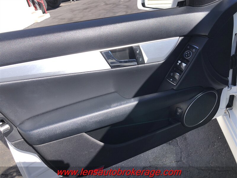 Used 2014 Mercedes-Benz C 250 Sedan image 9