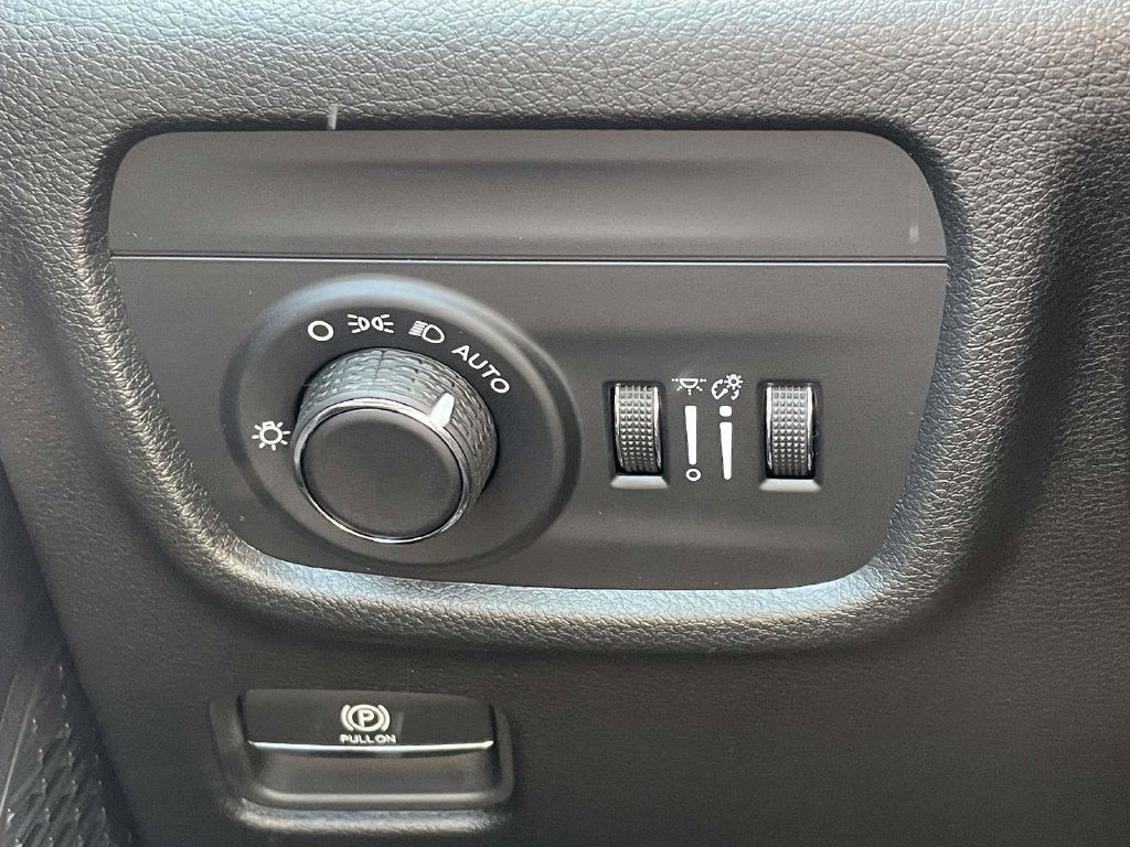 New 2027 Jeep Grand Cherokee 4WD image 28