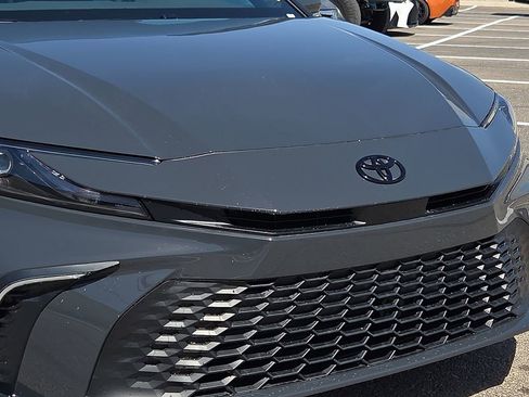 New 2026 Toyota Camry SE FWD image 7