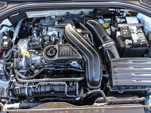 Used 2024 Volkswagen Jetta S image 28