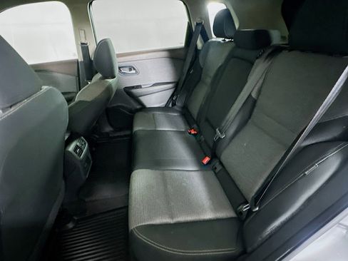 Used 2023 Nissan Rogue SV image 27