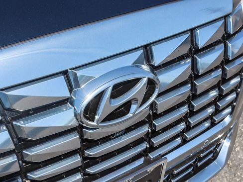 Used 2024 Hyundai Palisade Calligraphy AWD/4WD image 16