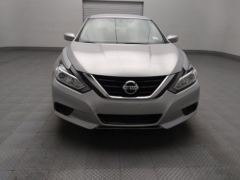 Used 2018 Nissan Altima 2.5 S w/ S Convenience Package image 14