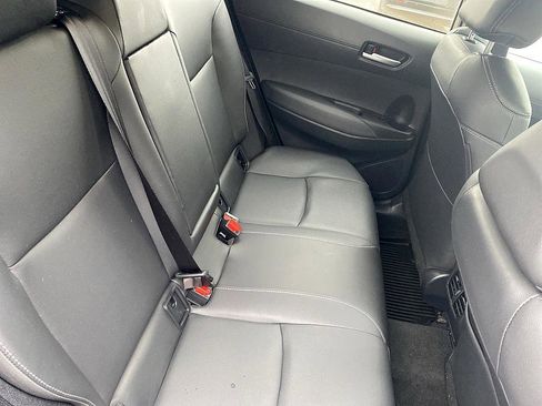 Certified 2025 Toyota Corolla Cross XLE image 21