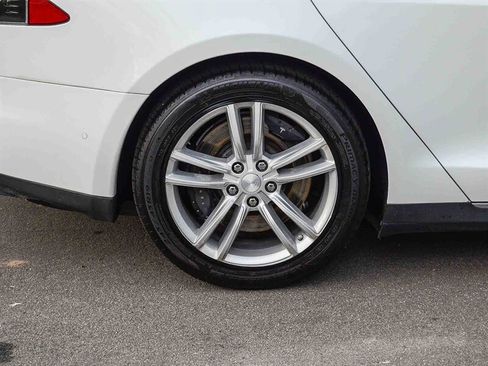 Used 2016 Tesla Model S 60 image 12