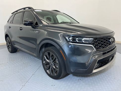Used 2021 Kia Sorento SX Prestige image 7