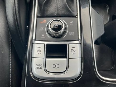 Used 2020 Kia Telluride S AWD/4WD image 32