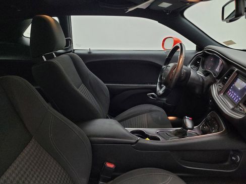 Used 2018 Dodge Challenger SXT w/ Blacktop Package RWD image 21