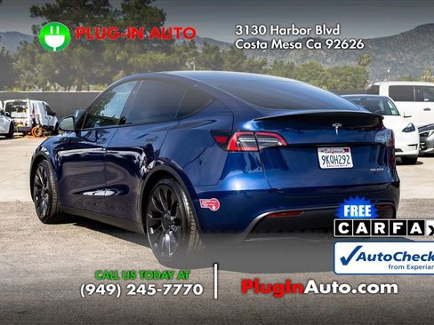 Used 2023 Tesla Model Y Performance image 2