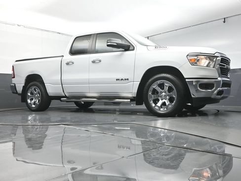 Used 2020 RAM 1500 Big Horn RWD image 37