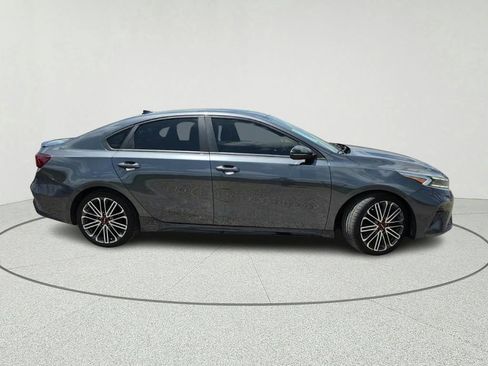 Used 2022 Kia Forte GT w/ GT2 Package FWD image 2