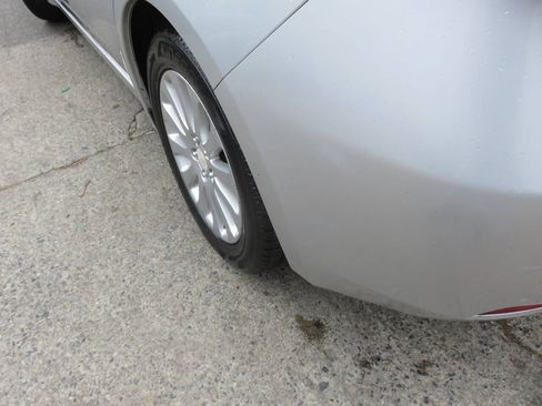 Used 2009 Subaru Impreza 2.5i AWD/4WD image 32