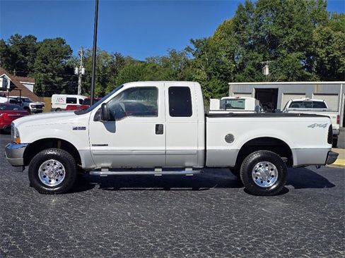 Used 2003 Ford F250 XLT image 22