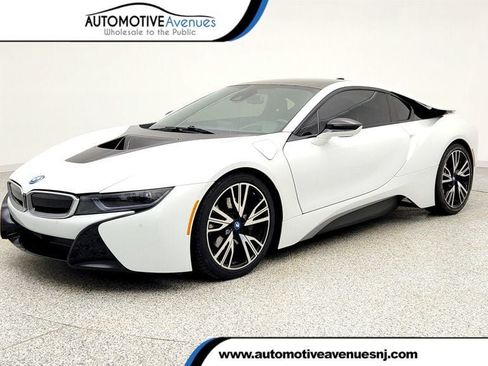 Used 2015 BMW i8 AWD/4WD image 1