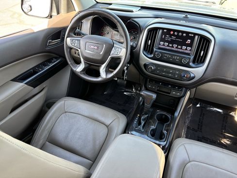 Used 2016 GMC Canyon SLT w/ Trailering Package image 12