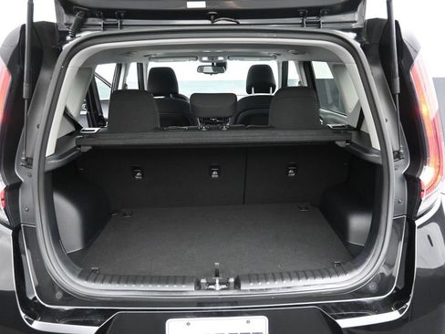 Used 2023 Kia Soul EX FWD image 23
